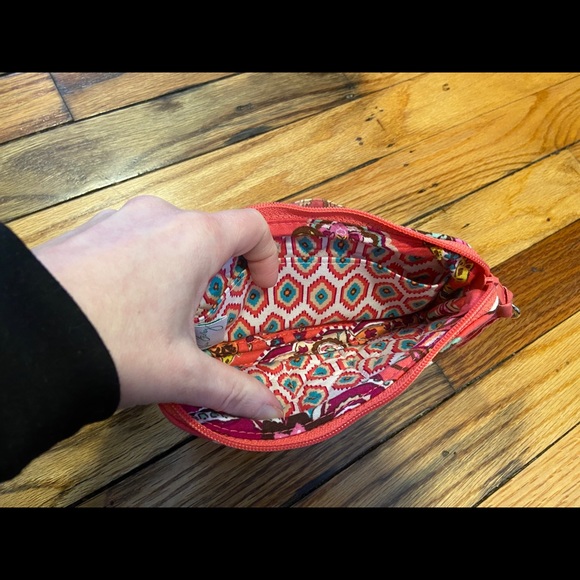 Vera Bradley small wristlet - Picture 8 of 10